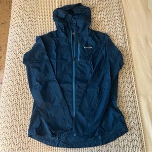 Patagonia Women’s Houdini Jacket, size M, Blue